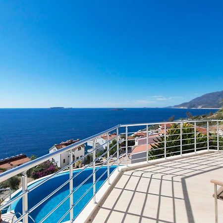 ينيكوي Iskenderun Villa Sleeps 10 With Pool And Air Con المظهر الخارجي الصورة